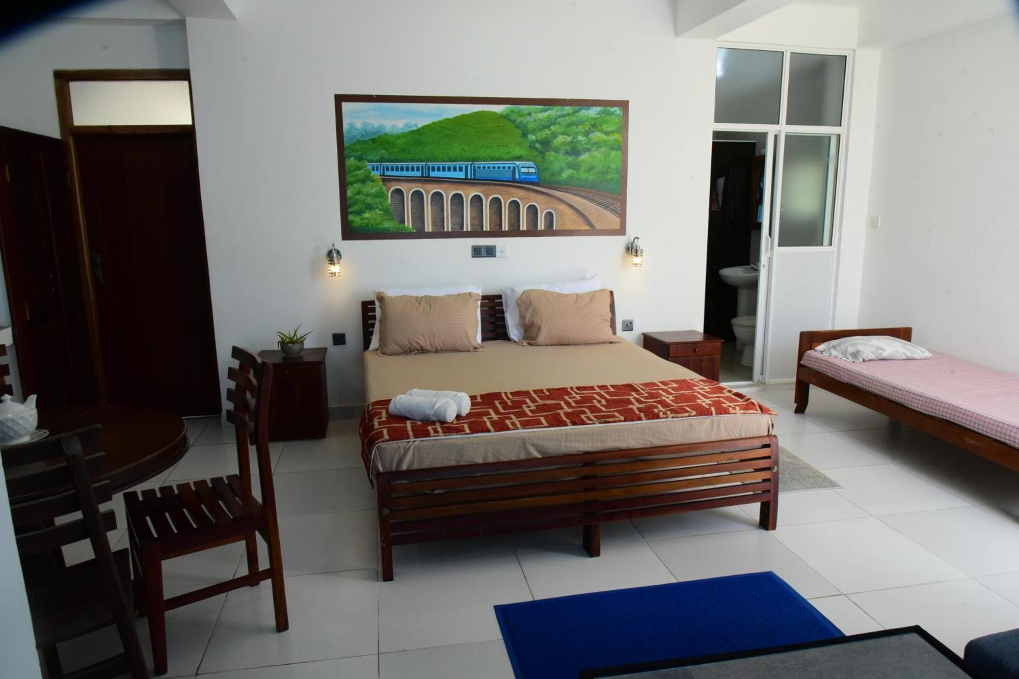 Happy Tuna Guesthouse Hikkaduwa Exterior foto