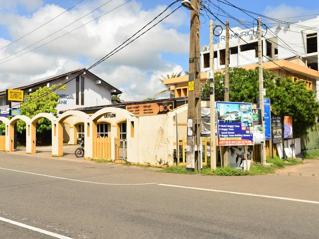 Happy Tuna Guesthouse Hikkaduwa Exterior foto